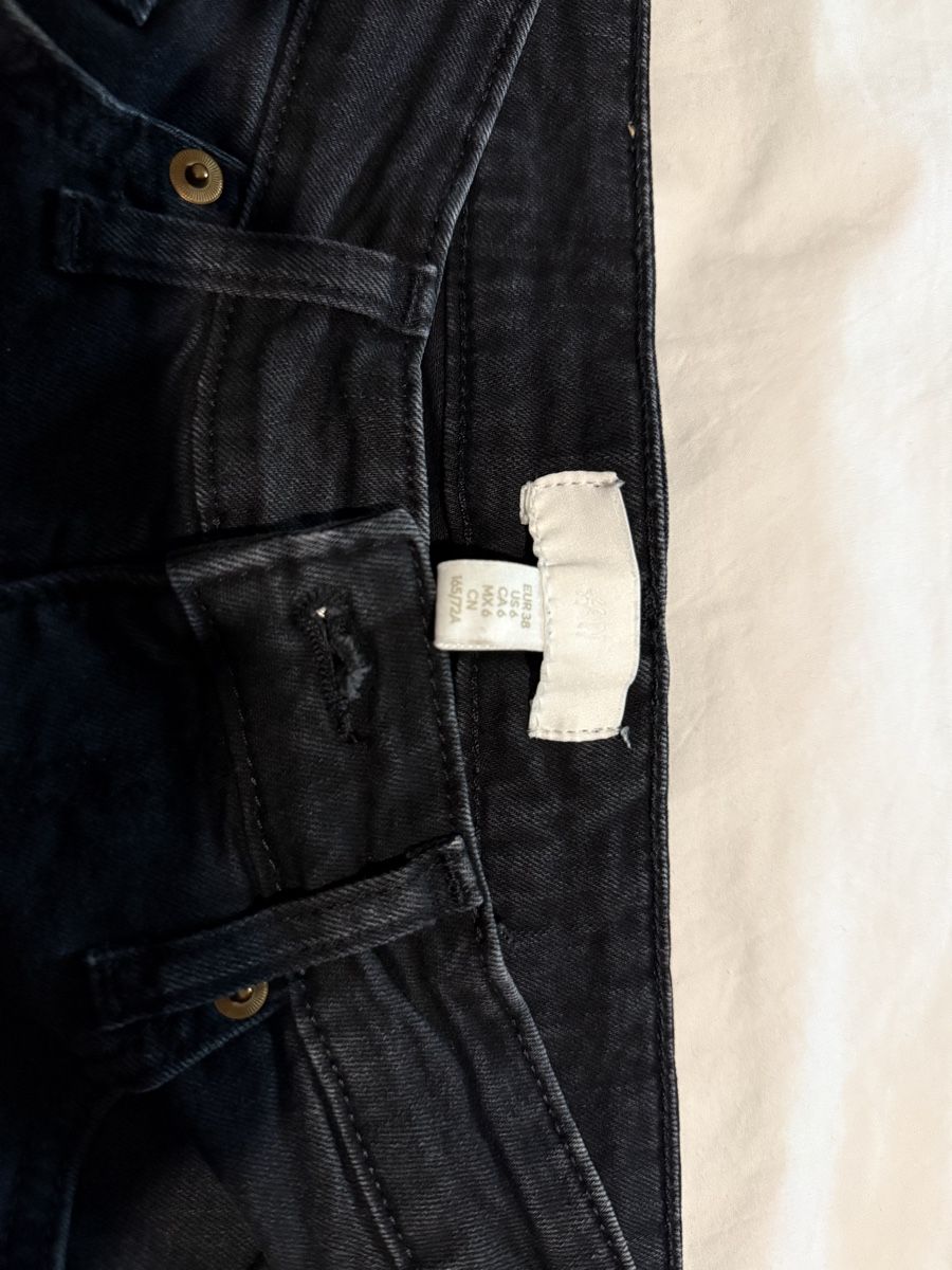 Mango Pantalons: Mango Shorts – D'occasion à Dübendorf par kat_gxm9 1
