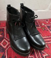 Schwarze Winter Boots Gr. 40 mit Glitzer - Top Zustand!