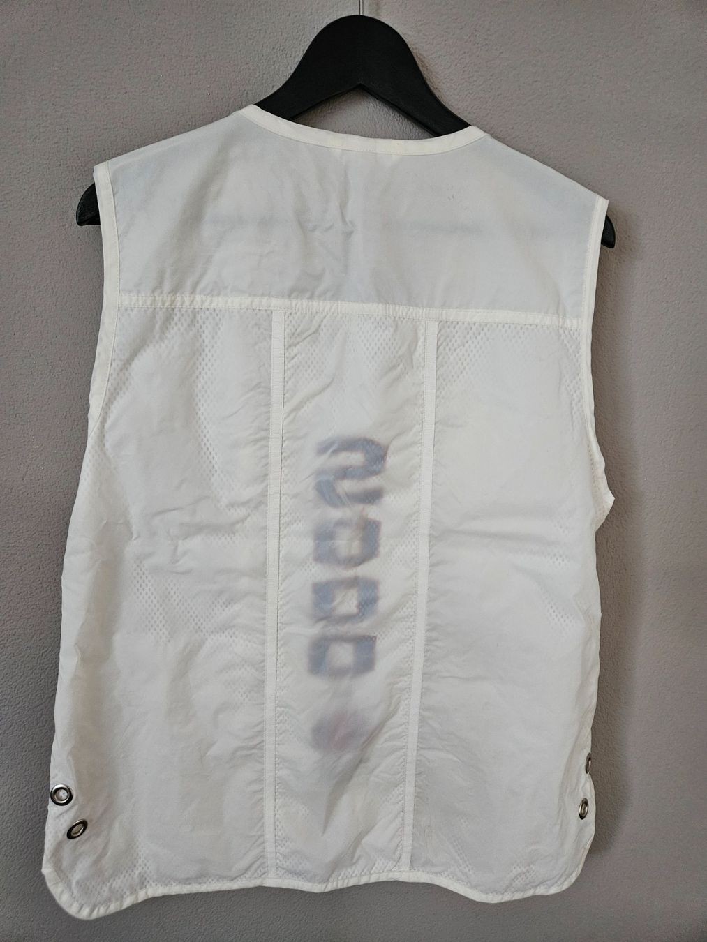 Joop Gilet & Giacche senza maniche: JOOP! Weste Gr. M weiss Vintage – Usato da Eschenbach SG venduto da MarThu 2