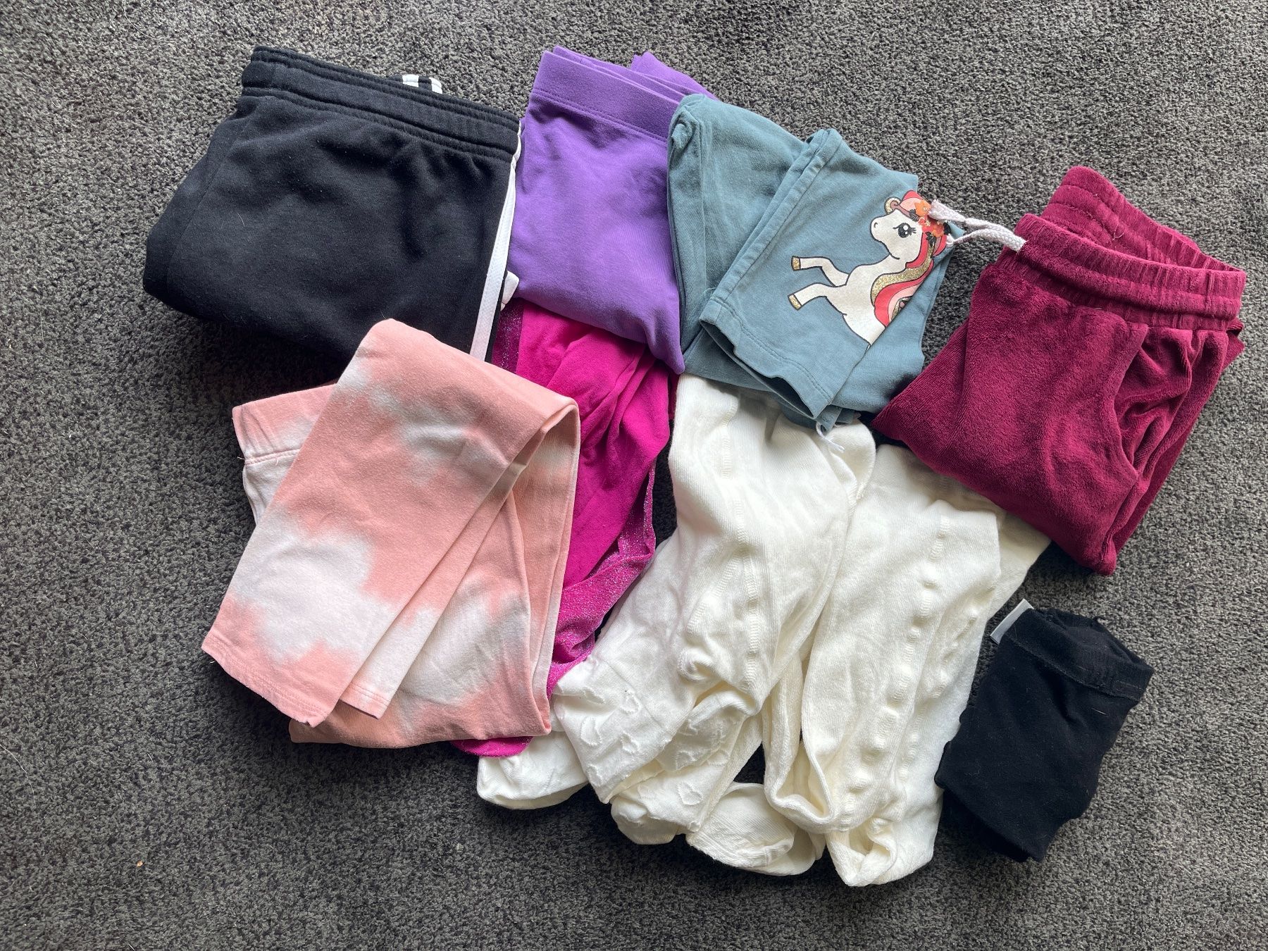 H&M Kleiderpakete & -sets: Mädchen 134 Herbst/Winter – Gebraucht aus Rudolfstetten von MartinaD89 3