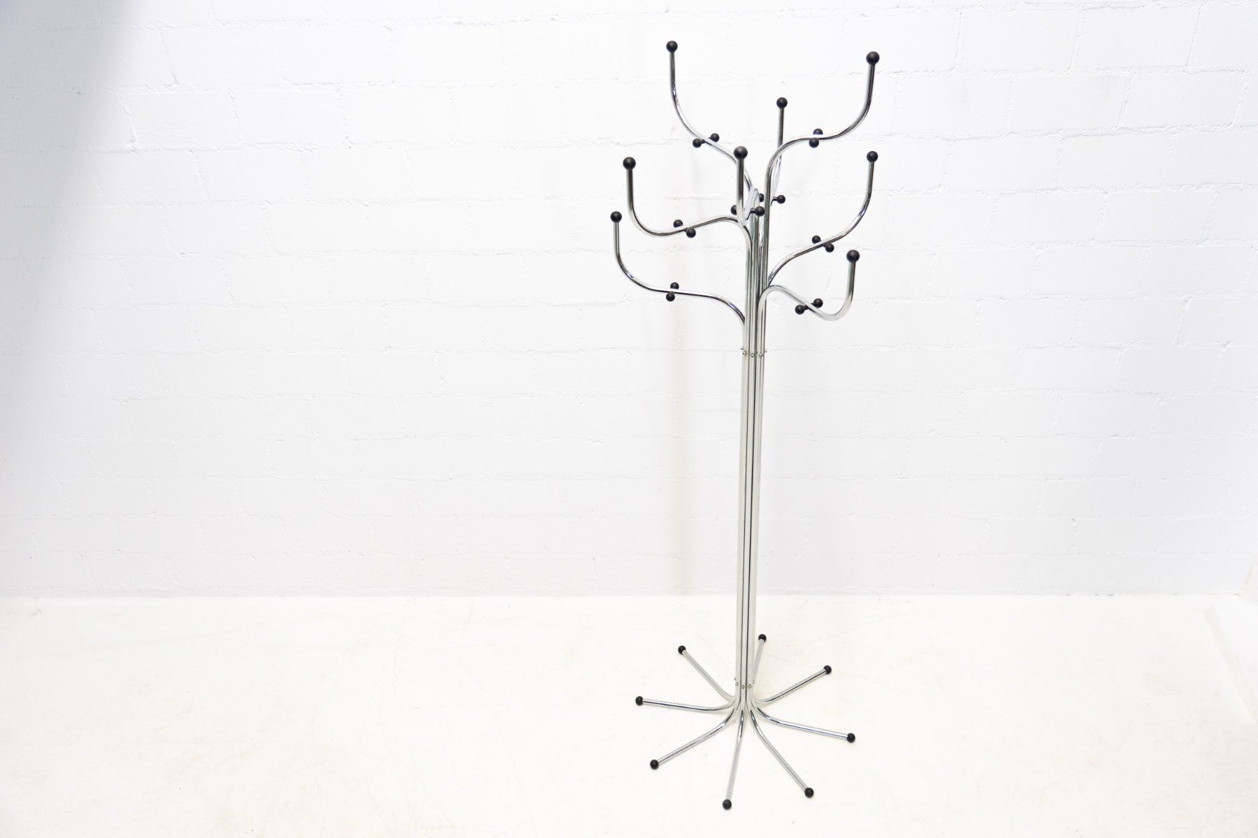Guardaroba: Fritz Hansen Coat Tree Garderobenständer - Lieferung möglich – Usato da Schaffhausen venduto da Studio-Ara 1