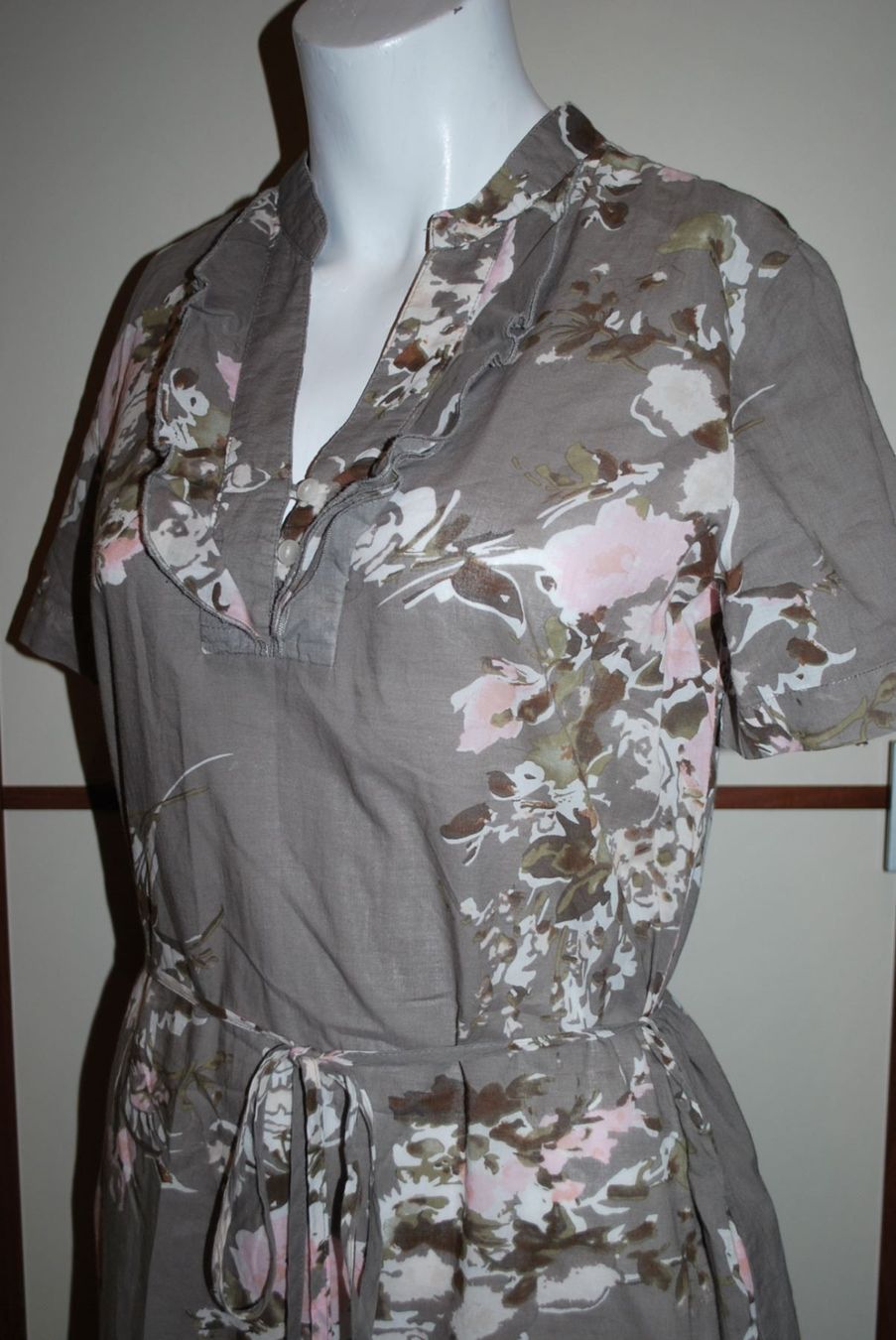 Maddison Vestiti: MADDISON Robe / Kleid taille / Grosse 38 (M) – Usato da Cossonay-ville venduto da Super-Price-Quality 5
