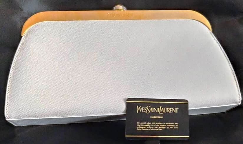 Saint Laurent Borse da donna: Clutch mit Magnetverschluss -Yves Saint Laurent - – Nuovo (secondo la descrizione) da Zürich venduto da -italo-