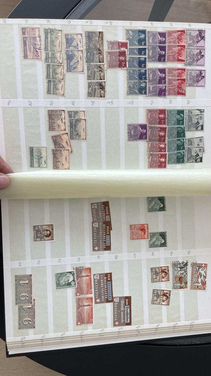 Tutti i francobolli: Sammlung Schweiz */0 Album – Usato da Muri AG venduto da Briefmarke-Schweiz 9