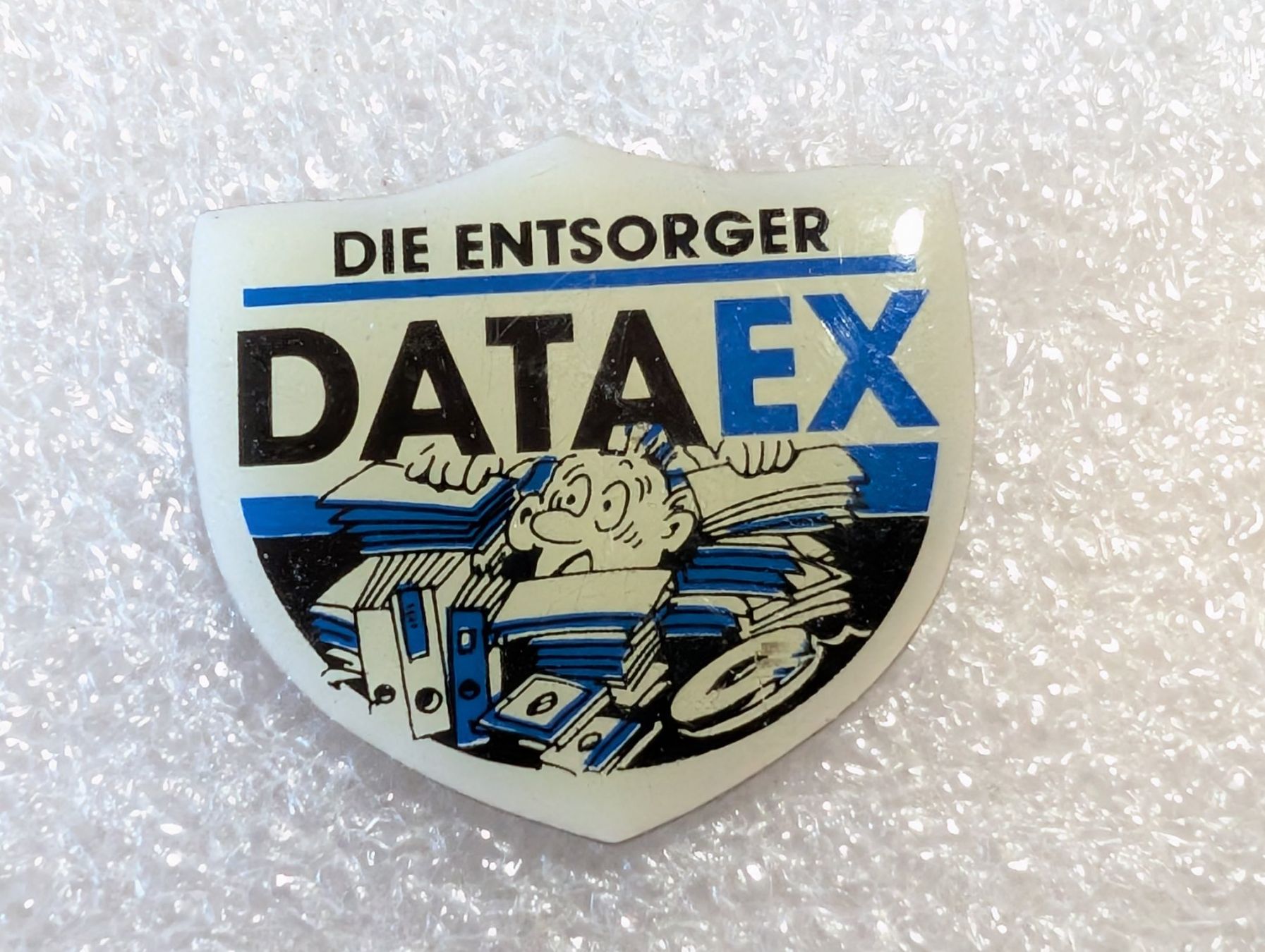 Plaketten & Abzeichen: Ansteckpin 291: Data Ex – Gebraucht aus Oppligen von Pin-Fall-Shop