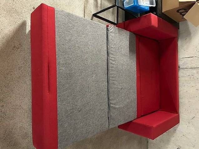 Divani: Bettsofa rot 150cm breit – Usato da Luzern venduto da chridumax 4