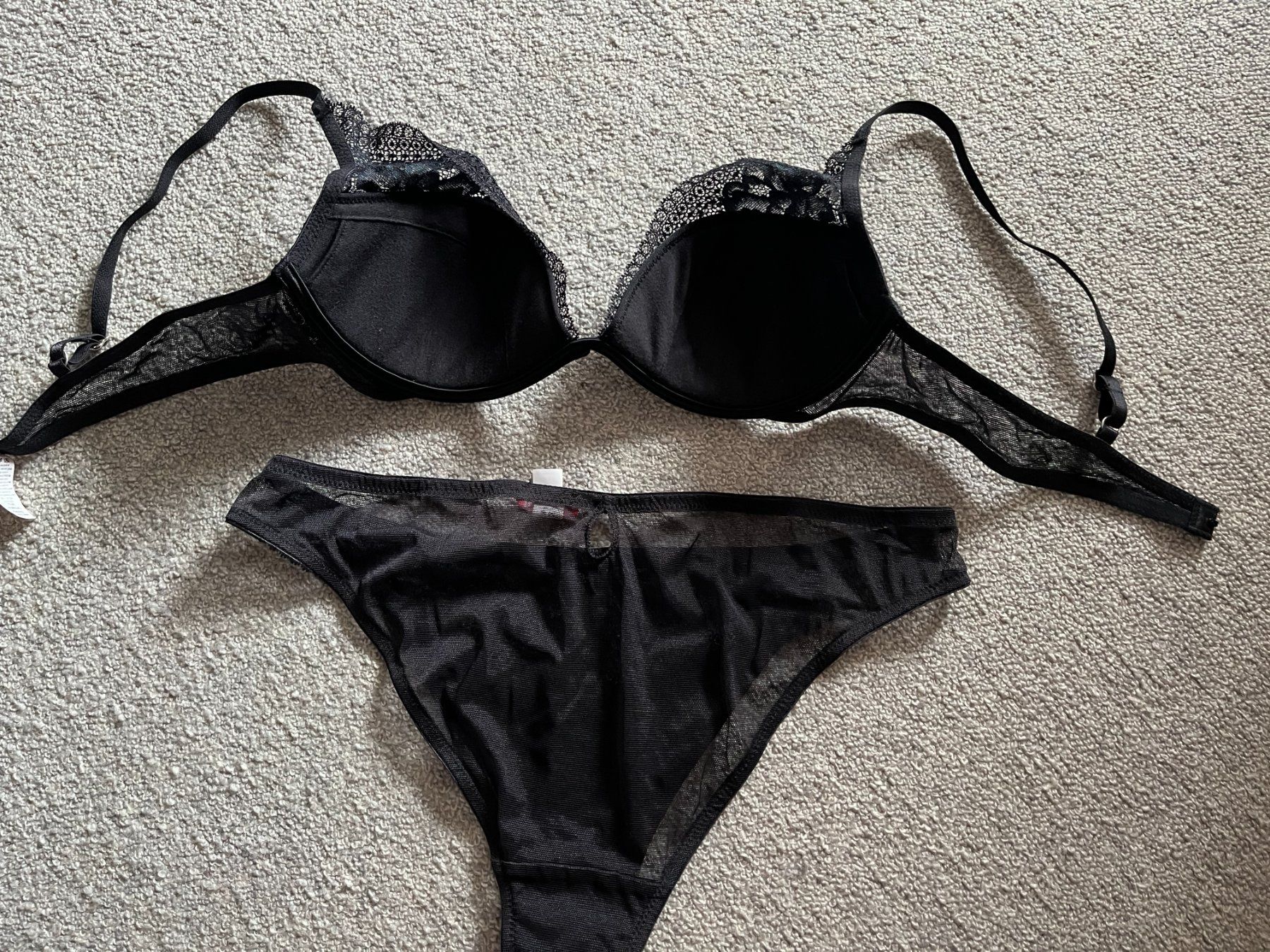 Triumph Altra biancheria intima: TRIUMPH Set BH Gr 80 A; Slip Gr 38 – Nuovo (secondo la descrizione) da Rekingen AG venduto da nederland1 3