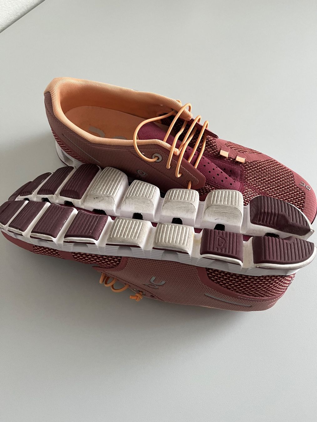 On Damenschuhe: Schuhe – Gebraucht aus Pfäffikon ZH von These57 2