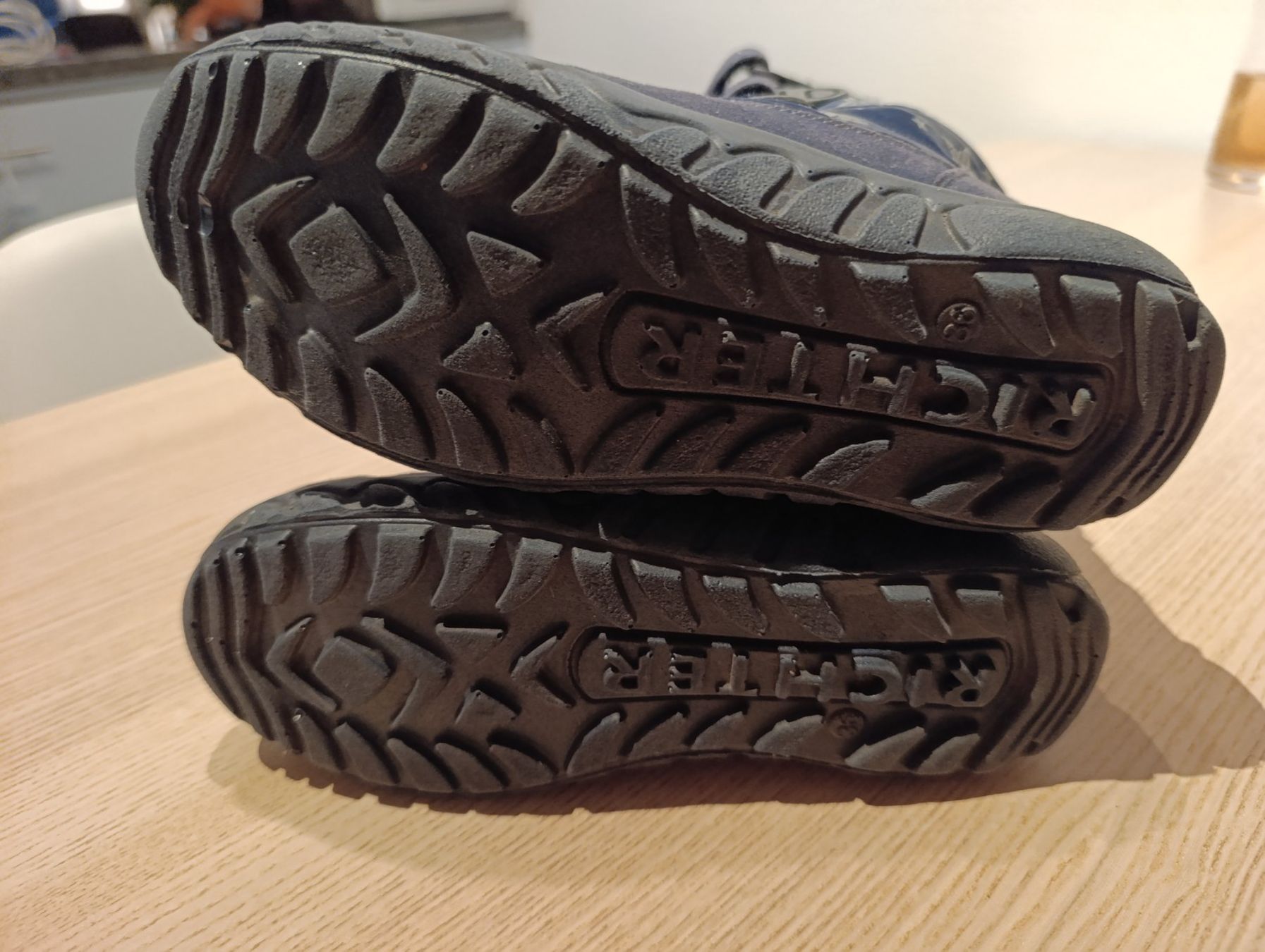 Schuhe für Jungen: Kinder Winter Stiefel Richter, Gr 36 – Gebraucht aus Zürich von VorlonShadow 6