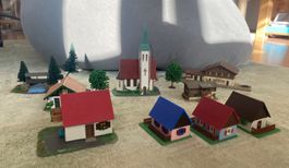 Modellbau Bergdorf / Kirche / Häuschen