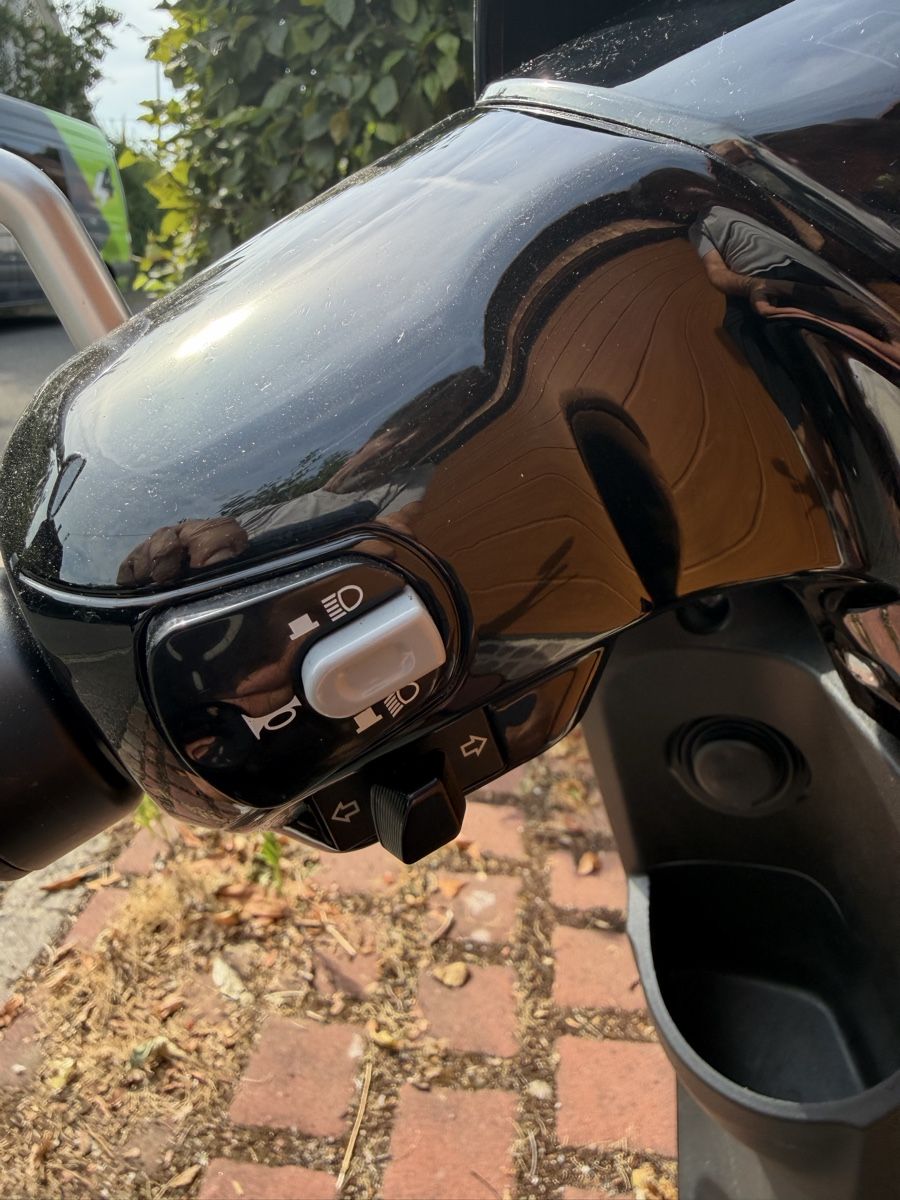 Scooter: SWFT MAXX E-Roller im neuwertigen Zustand 200km – Usato da Zeiningen venduto da geo_j8wx 1