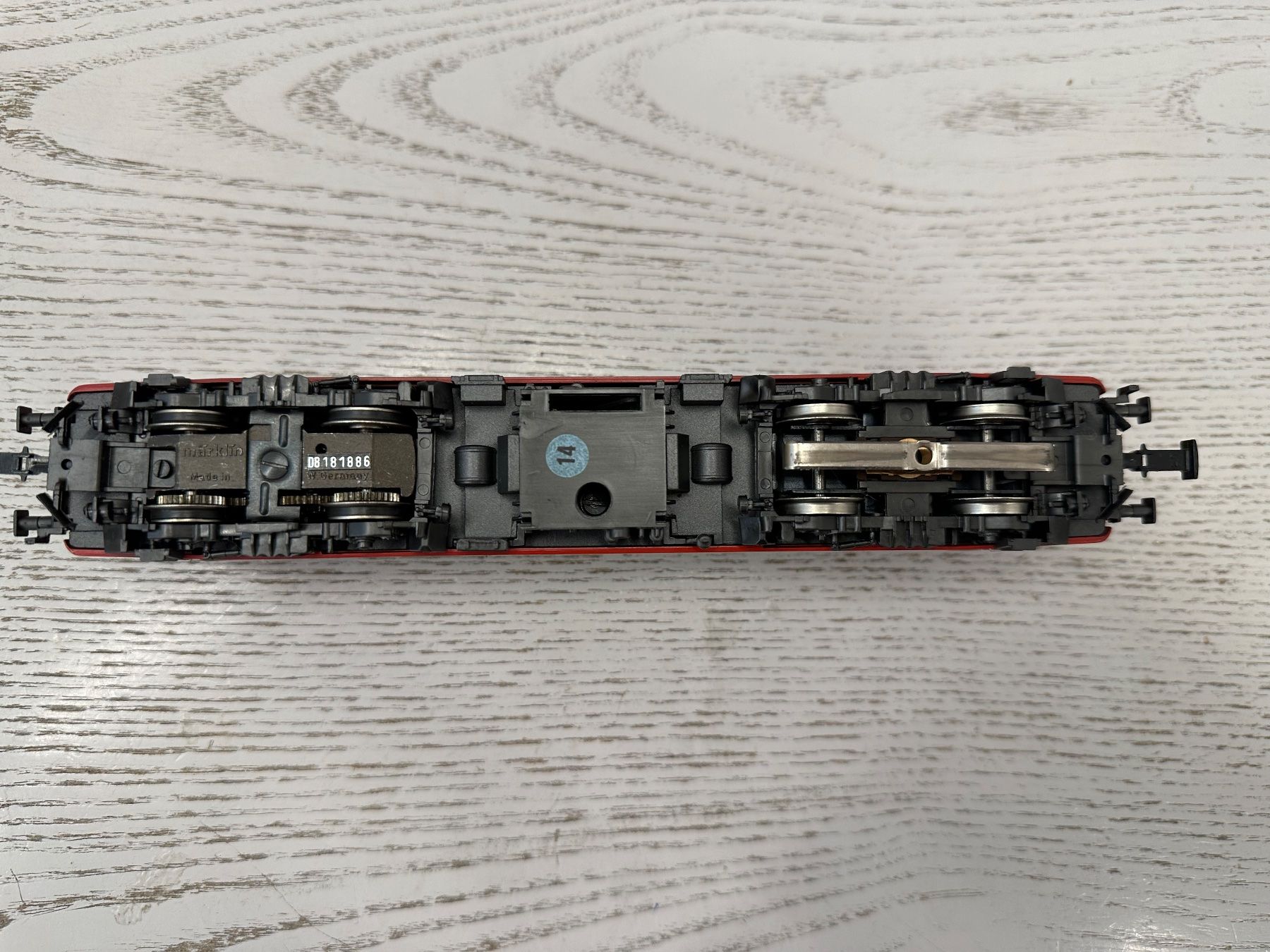 Märklin Modelleisenbahnen: Märklin 3654 DB BR 120 digital – Gebraucht aus Lupsingen von New-Haven 5