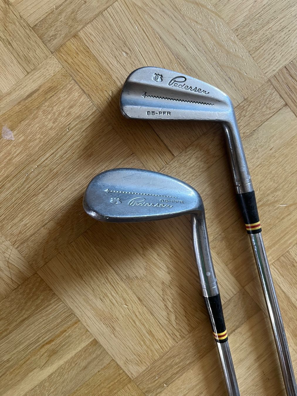 Schläger & Sets: Vintage-Golfschläger Pedersen – Gebraucht aus Zürich von til_smy2