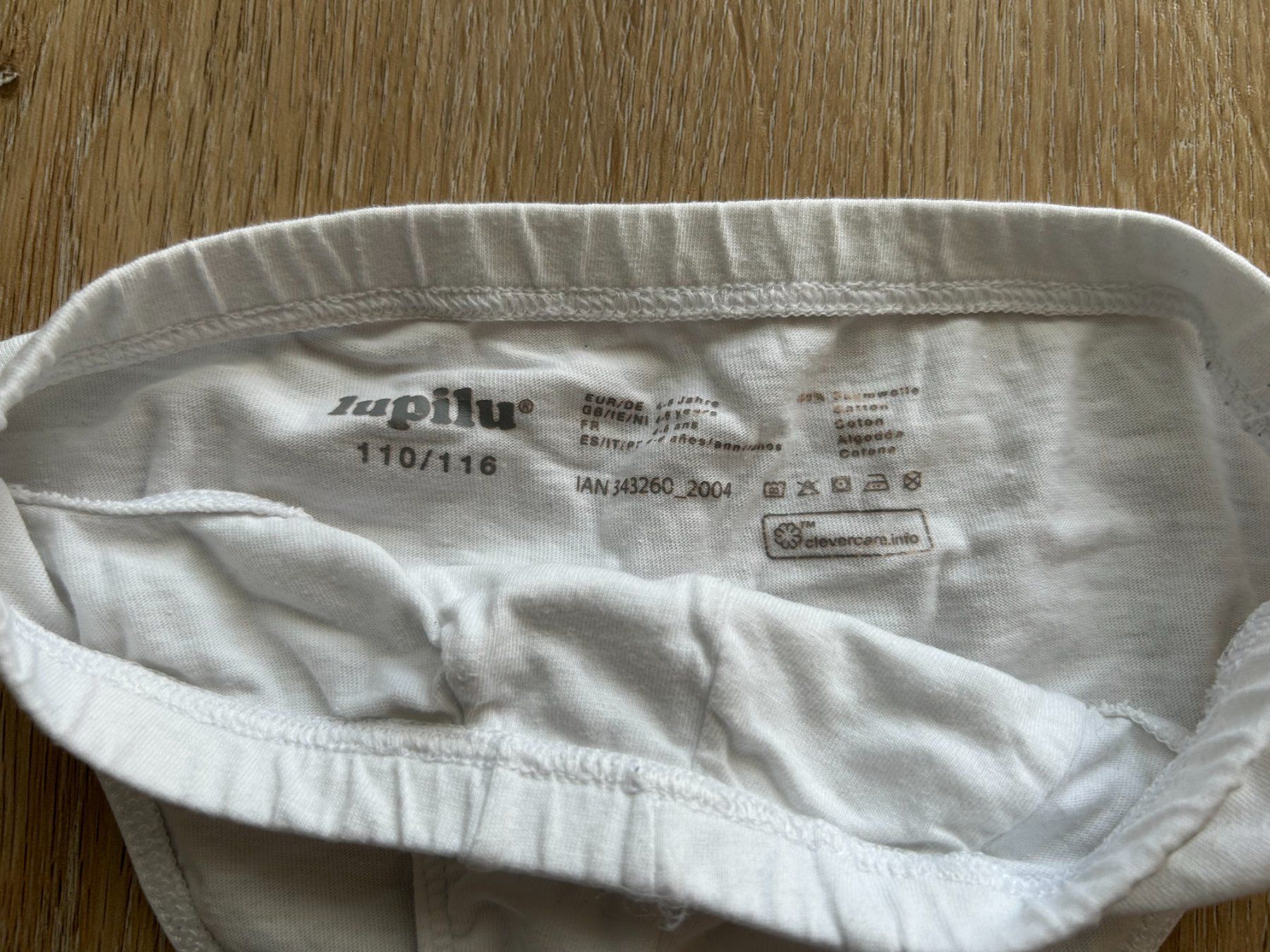 Unterwäsche: 4 Unterhosen Grösse 110/116 – Gebraucht aus Zumikon von meter03 2