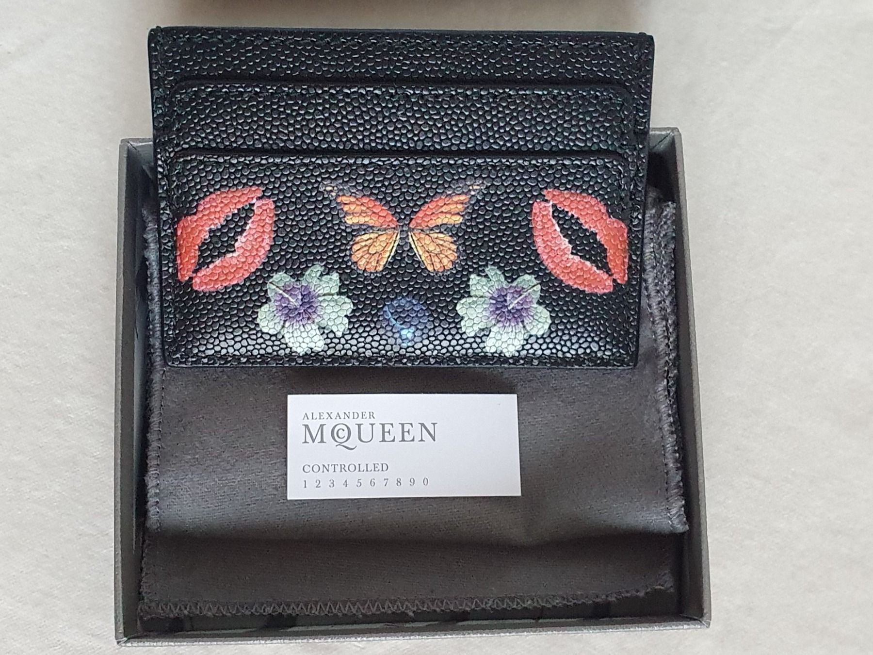 Alexander Mcqueen Portafogli: Alexander McQueen Kartenhalter Cardholder Skull Schädel – Nuovo (secondo la descrizione) da Wängi venduto da Pambola 3