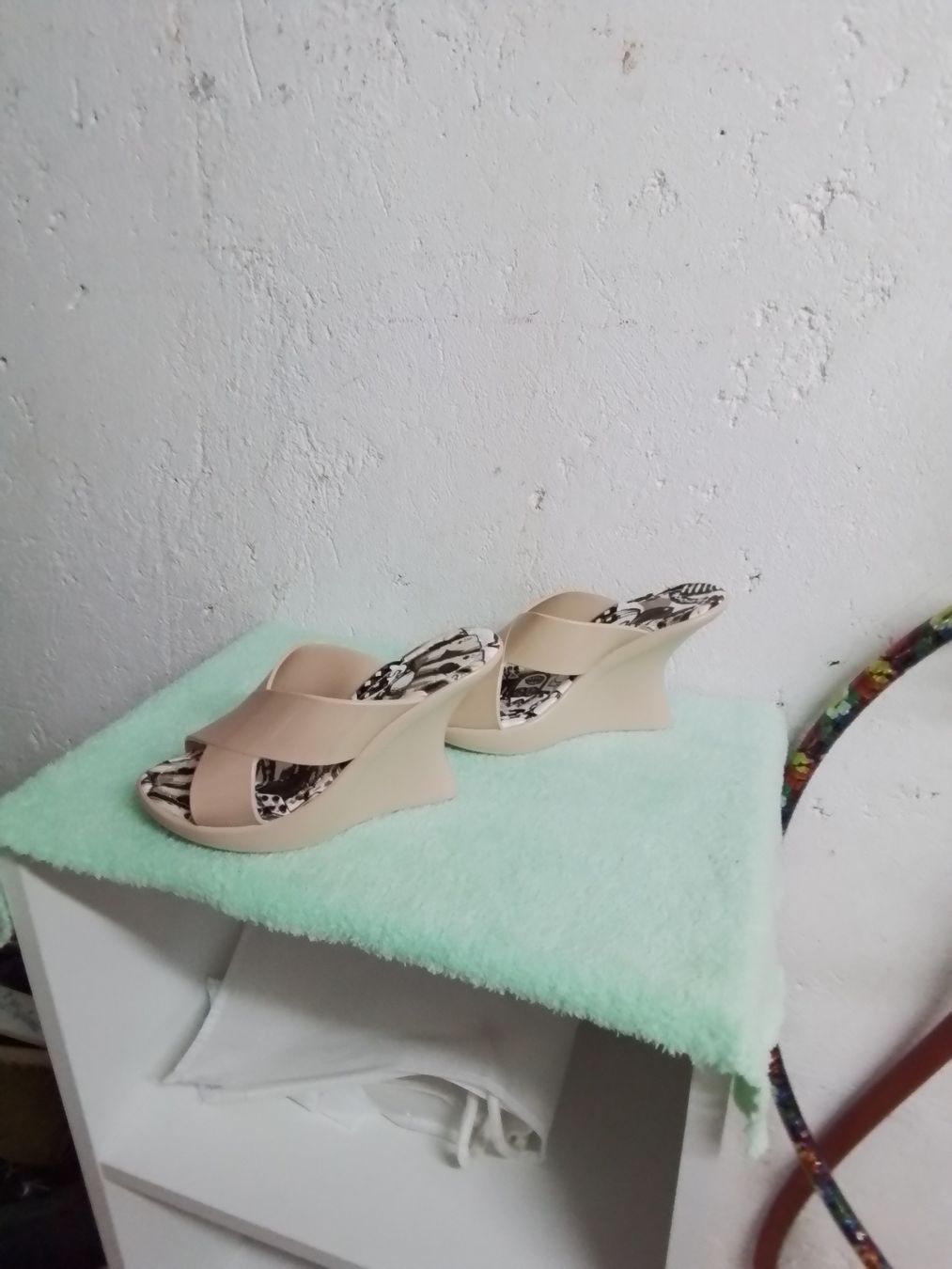 Scarpe da donna: 8 Paar Schuhe  – Nuovo (secondo la descrizione) da Bülach venduto da inced 3