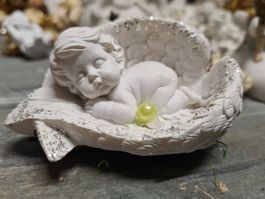 Engelsfigur, ca. 8x5 cm