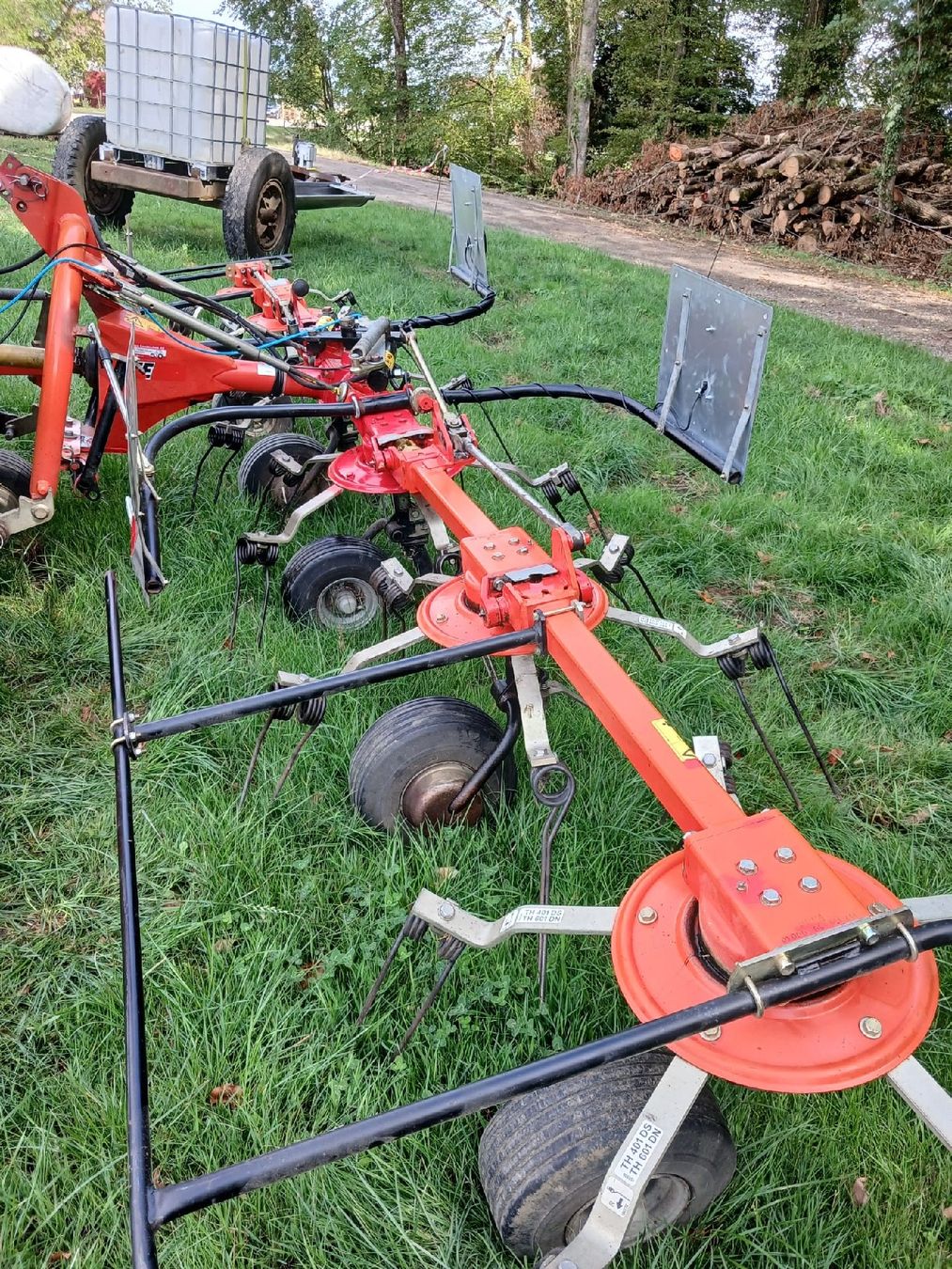 Fella Toutes les machines: Kreiselheuer Fella  – D'occasion à Wallenwil par lin_d6v8