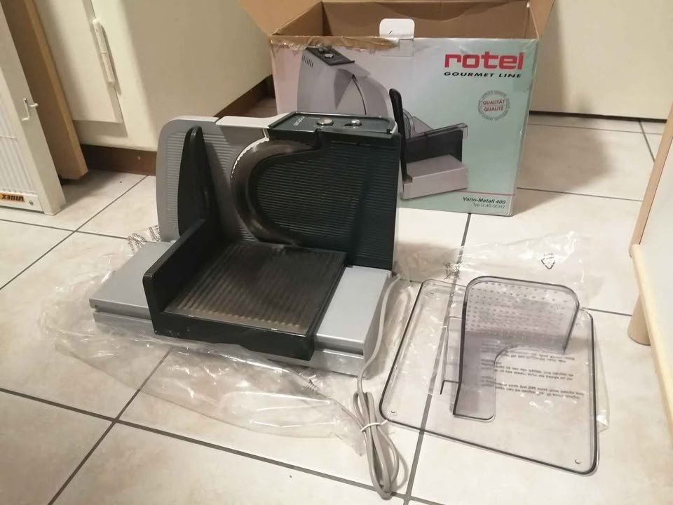 Elettrodomestici da cucina: Trancheuse Rotel neuf – Nuovo (secondo la descrizione) da Bienne venduto da Daniel_Schader