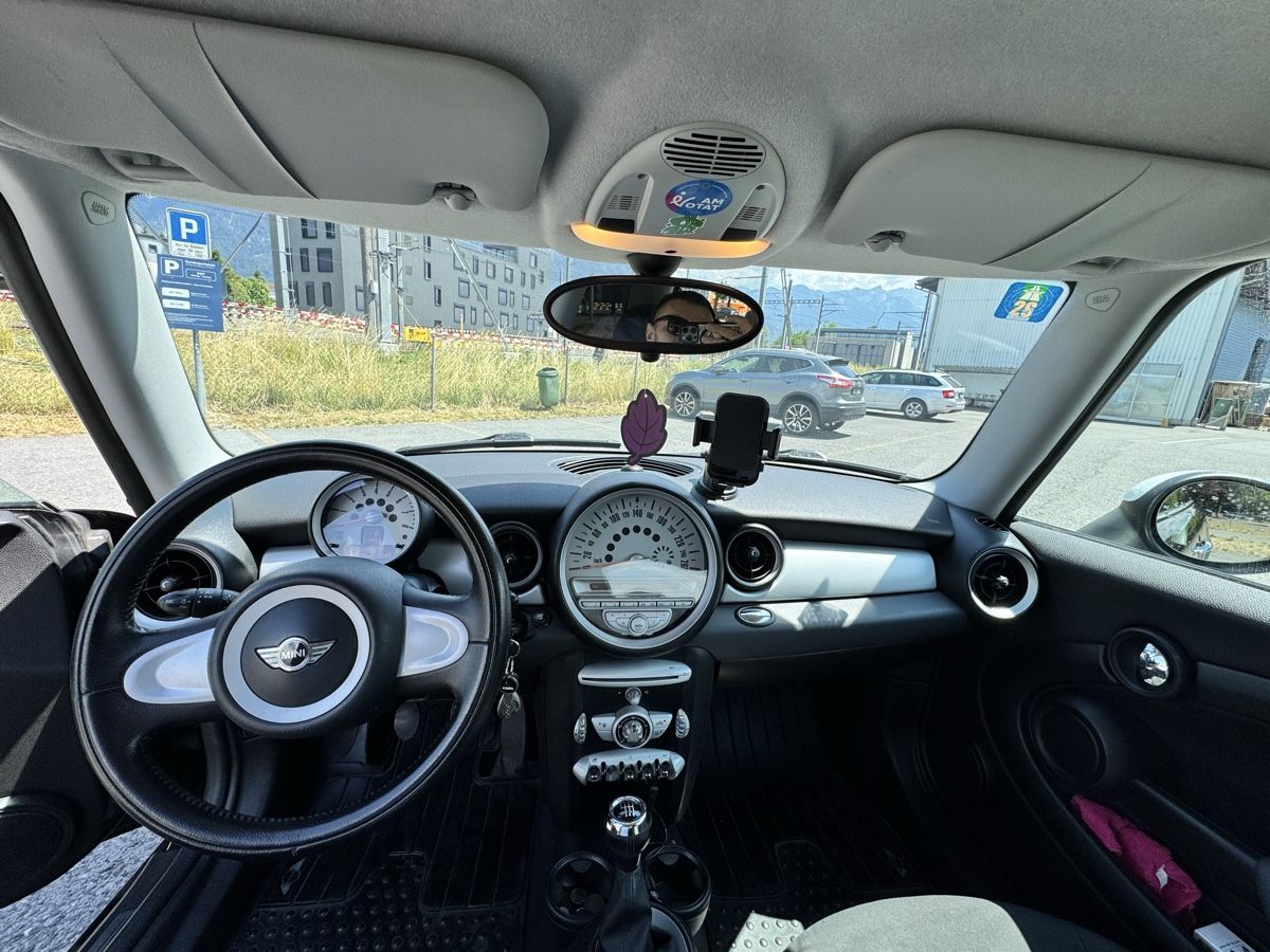 Mini Autos: Mini Cooper 1.6 – Gebraucht aus Buchs SG von theleova 6