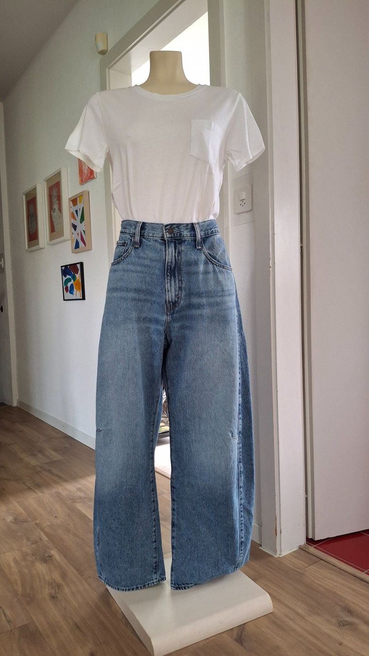 Levi's Jeans: LEVIS CINCH BARREL neuf taille 31 – Nuovo (secondo la descrizione) da Yverdon-les-Bains venduto da car_vz9j 2