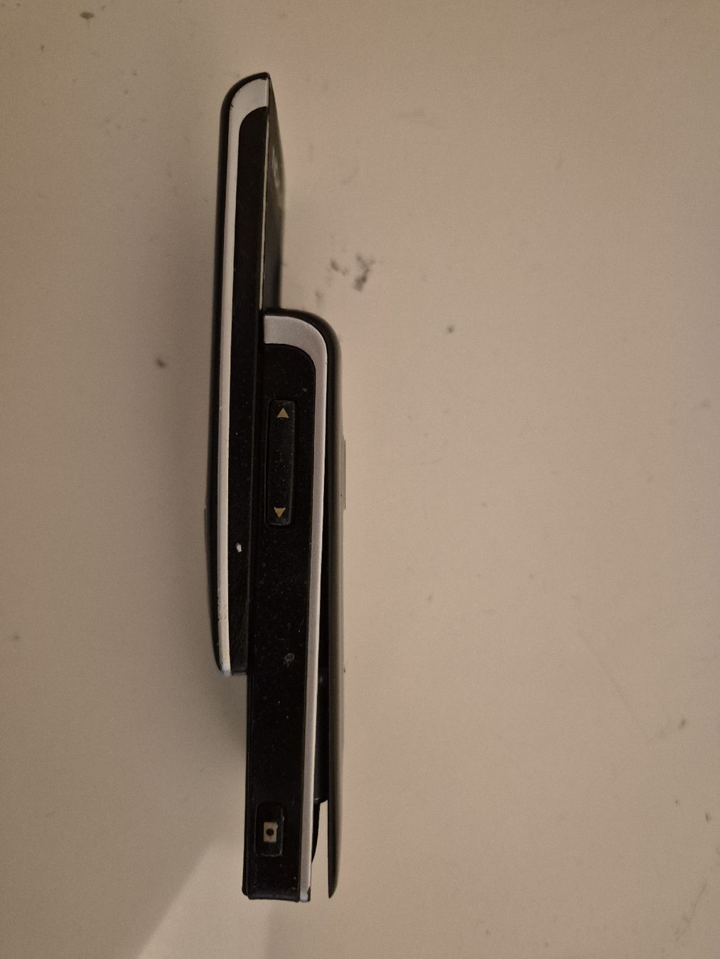 Nokia Telefoni cellulari / Smartphones: Nokia 6280 Swisscom Handy mit Ladegerät, – Usato da Rapperswil SG venduto da MDV23 3