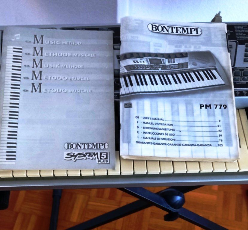 Bontempi Strumenti musicali: Bontempi Keyboard PM779 komplett mit Ständer – Usato da Baden venduto da sun_8csk 3