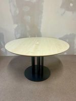 Grosser runder Tisch / Bürotisch
