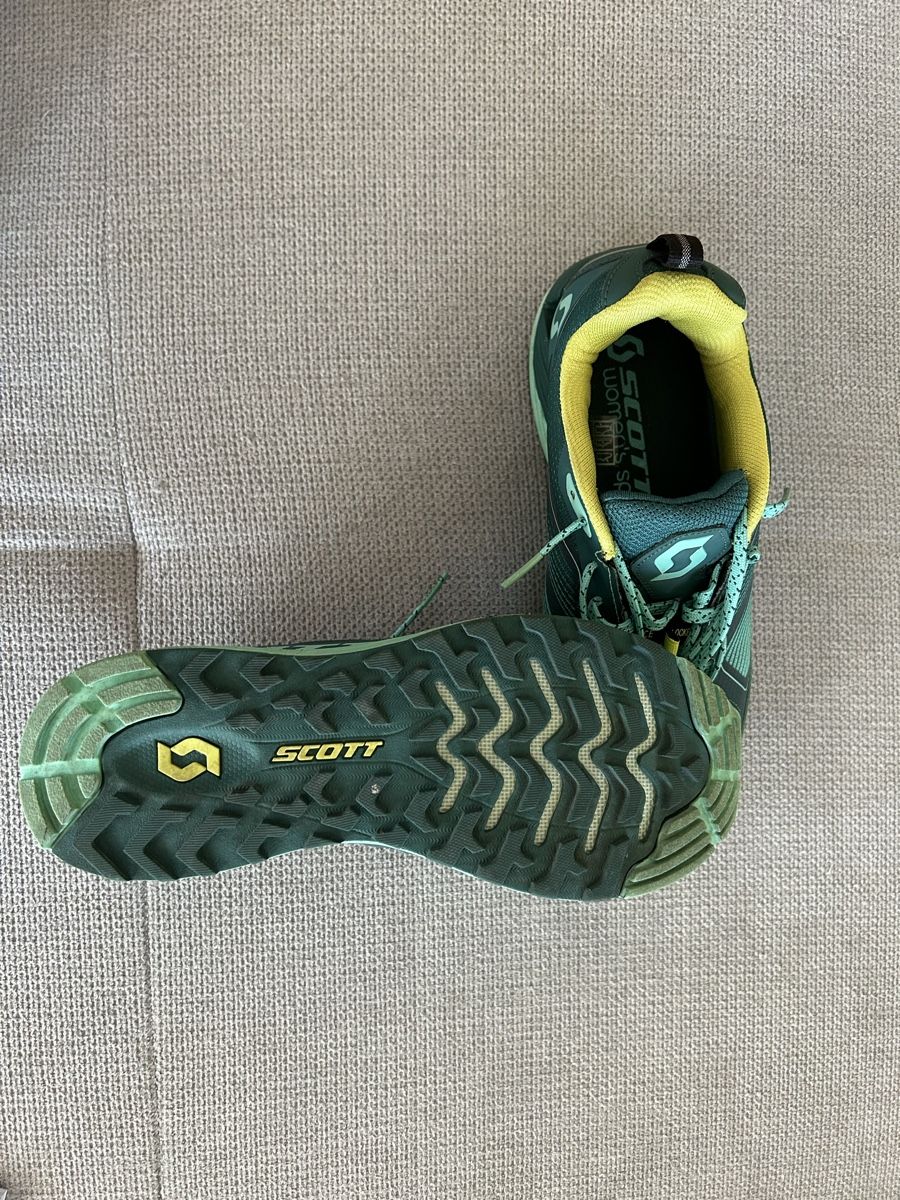 Scott Scarpe da uomo: Chaussure scott randonne/marche – Usato da Fribourg venduto da Arthur_4 2