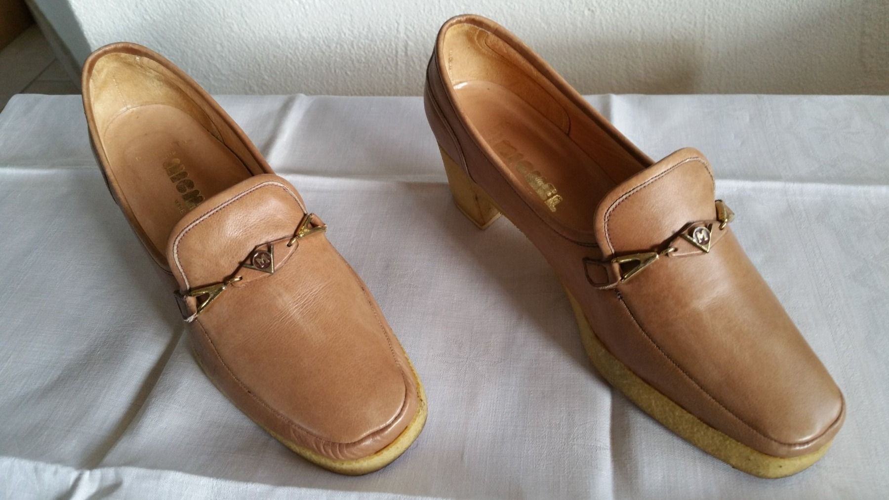 Damenschuhe: Zeitloser Damenschuh von Michel – Gebraucht aus Bäretswil von ricoric