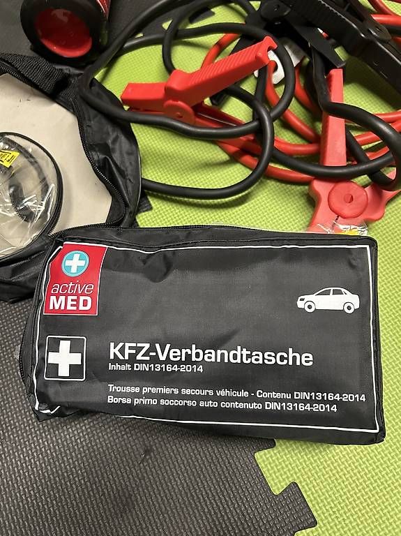 Sonstiges Fahrzeugzubehör: Autozubehör Porsche etc. – Gebraucht aus Allschwil von Haffelow 4