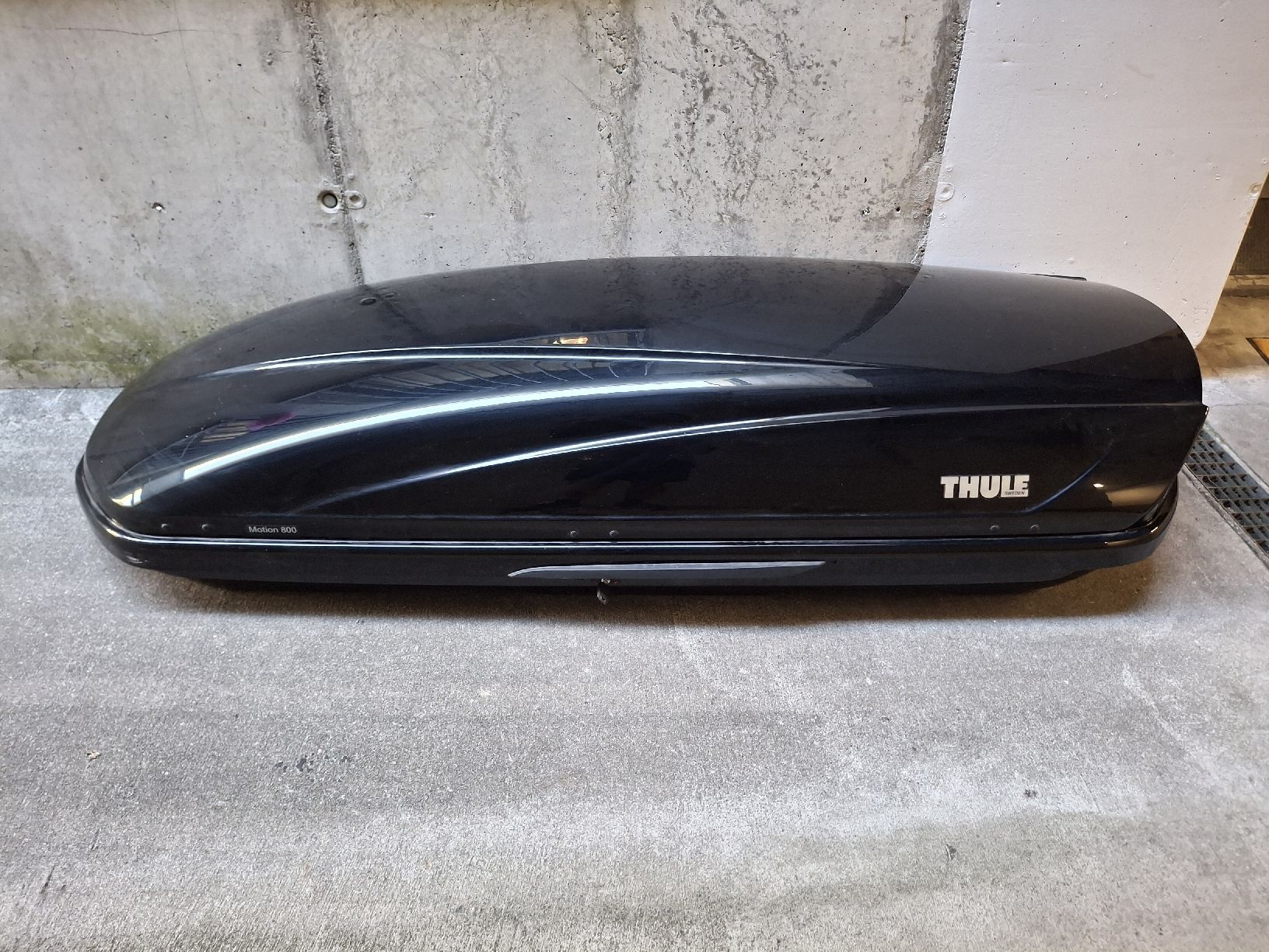Thule Coffres de toit: Dachbox Thule Motion 800 schwarz gebraucht – D'occasion à Fislisbach par HurtiBrocki