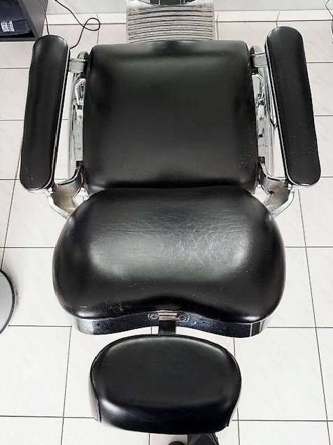Stühle: Friseurstuhl – Gebraucht aus Gutenswil von stromer03 3