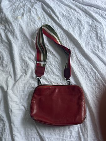 Kitchener red leather handbag with striped strap used