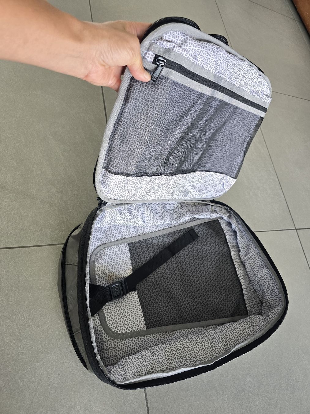 Zaini: Brand New Suitcase style Knack backpack – Nuovo (secondo la descrizione) da Kilchberg ZH venduto da MandyKilchberg 8