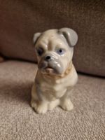 Porzellan-Bulldogge