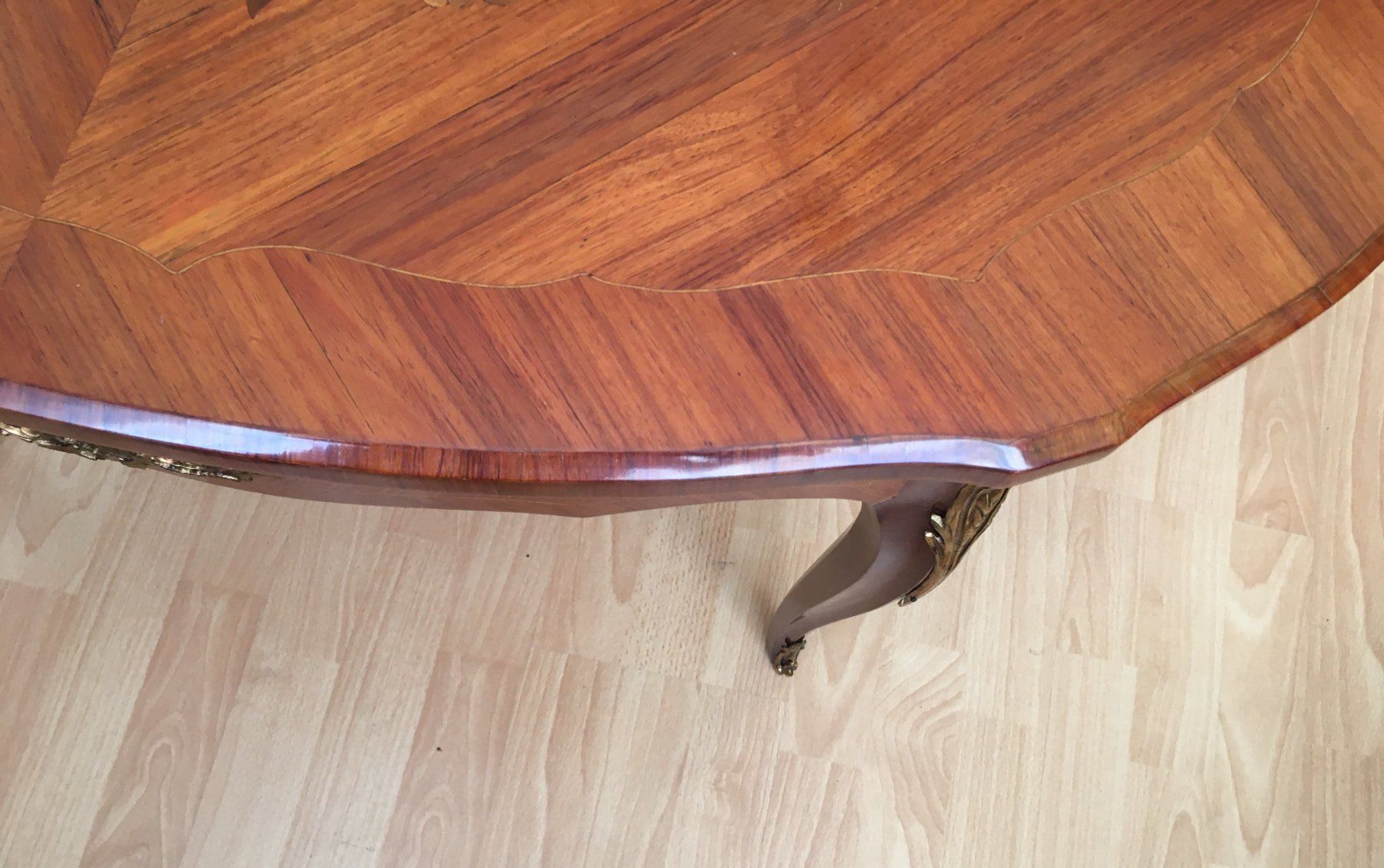 Tavoli: Oval Tisch Rosenholz – Usato da langenthal venduto da Bazlago 3