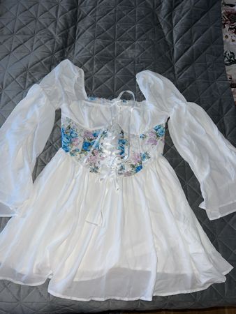 Kleid