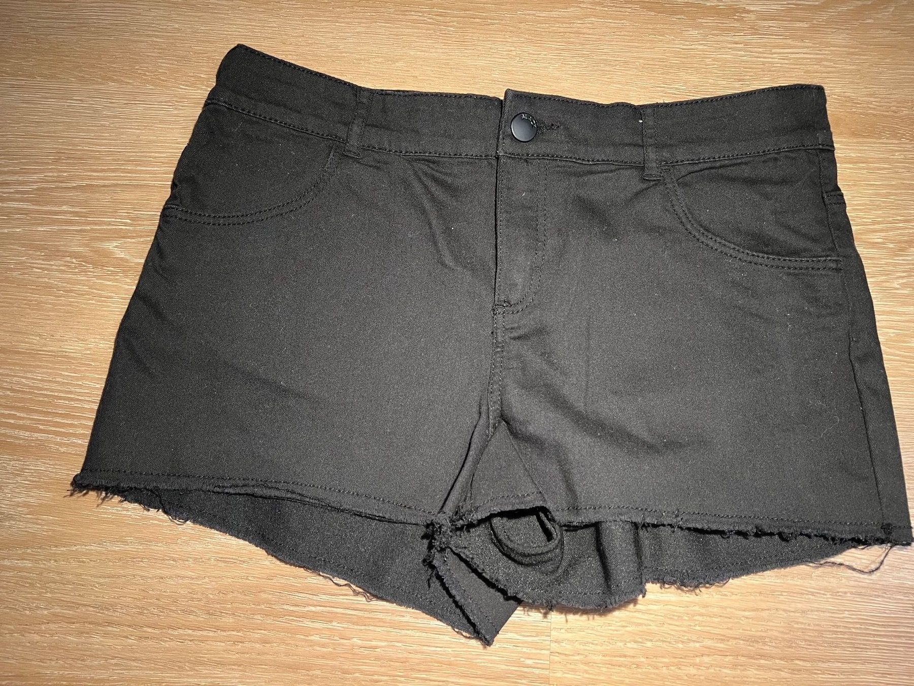 H&M Pantaloni: Shorts 42 schwarz kurze Hose – Nuovo (secondo la descrizione) da Vaduz venduto da NotNeeded