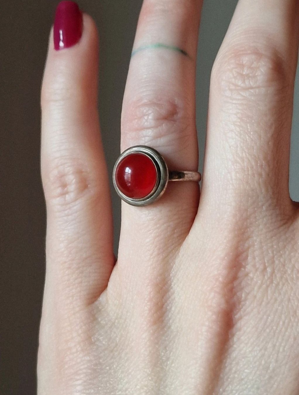 Ringe: 925 Silberring mit brasilianischem rotem Achat – Gebraucht aus Zürich von tsu_76bc