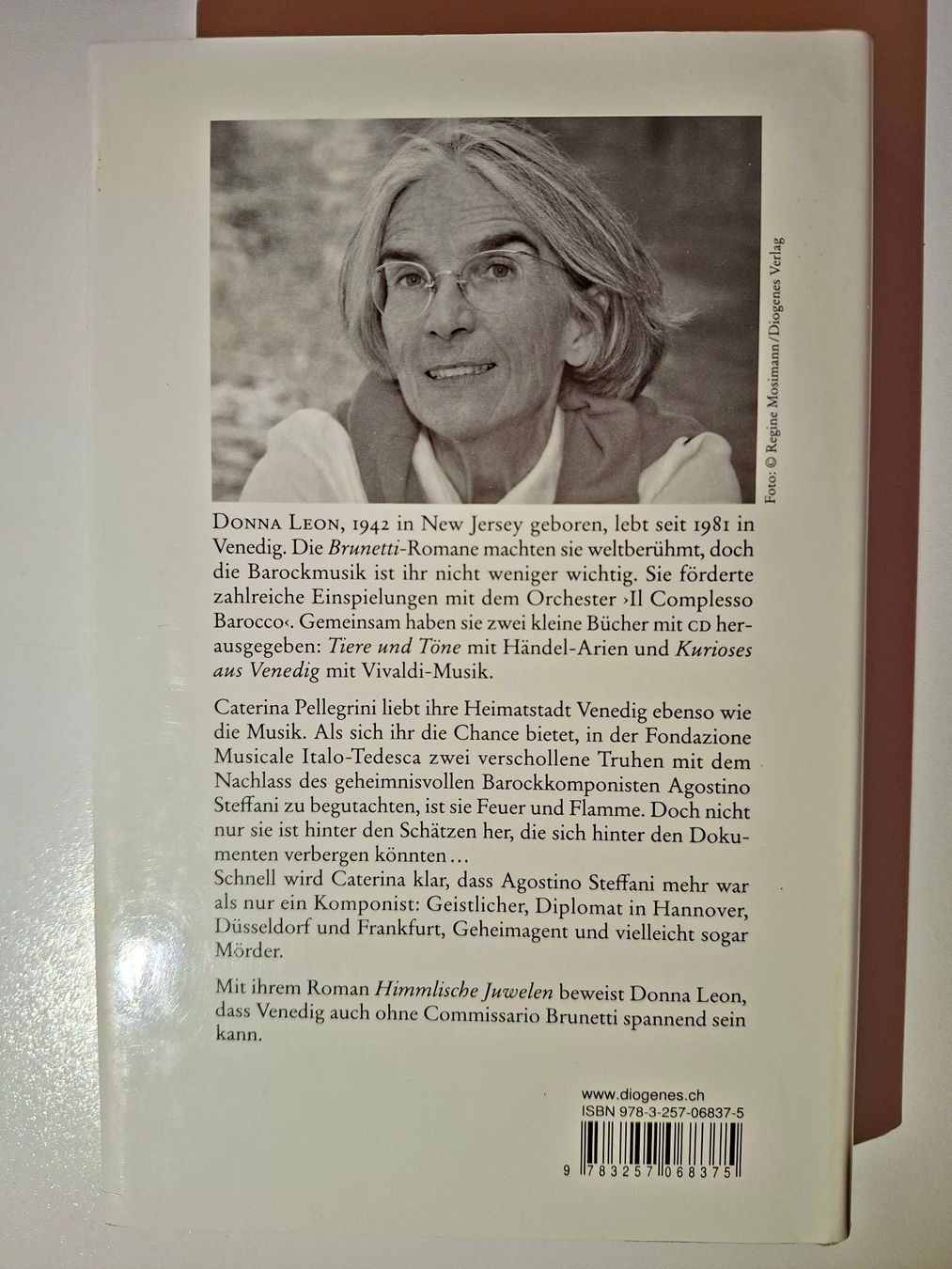 Libri: Donna Leon - Himmlische Juwelen – Usato da Dietikon venduto da Buchantiqdietikon 1