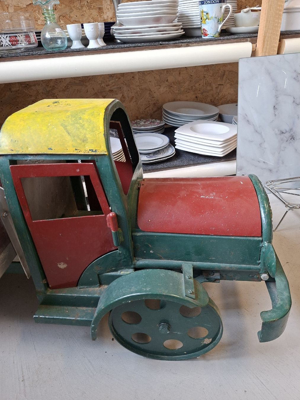 Tutte le decorazioni: alter LKW für deko – Usato da Morschach venduto da stoos65 1