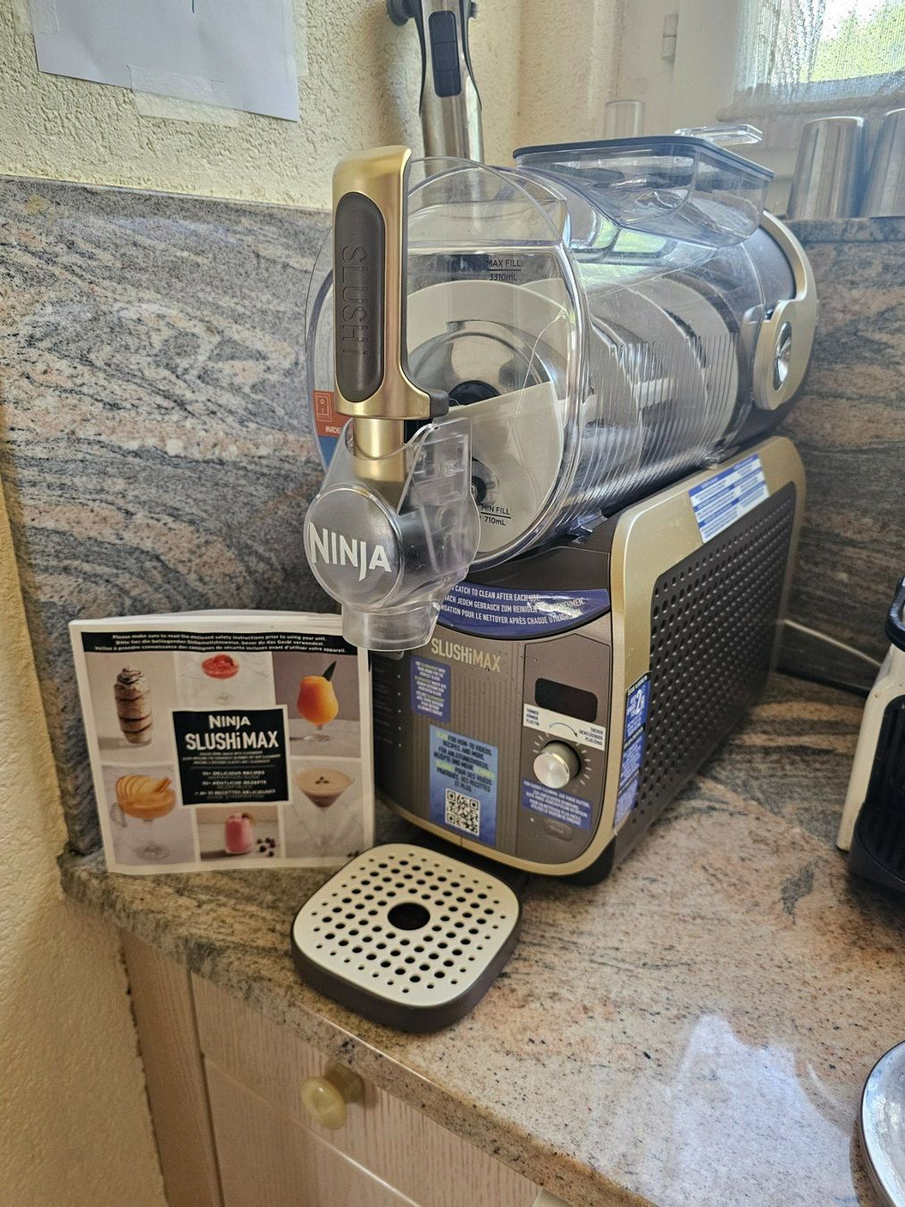 Elettrodomestici da cucina: Ninja Slushi Max – Usato da Saland venduto da Yarababy 3