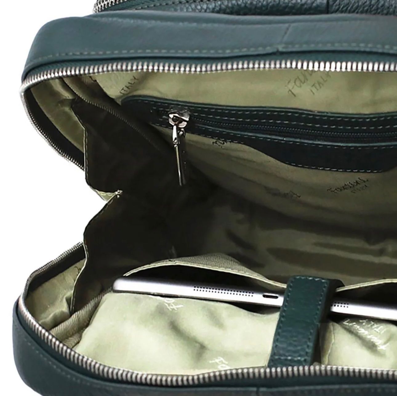 Zaini: Lederrucksäcke Fortuna - Farbe: Grün – Nuovo e nell'imballaggio originale da Wittenbach venduto da WWW.DRILUBAGS.CH 3