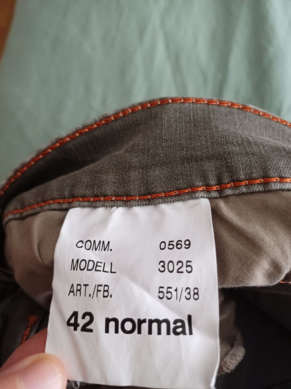 Jeans: Braune Jeans, Grösse 42 – Usato da Weinfelden venduto da LAUI2 4