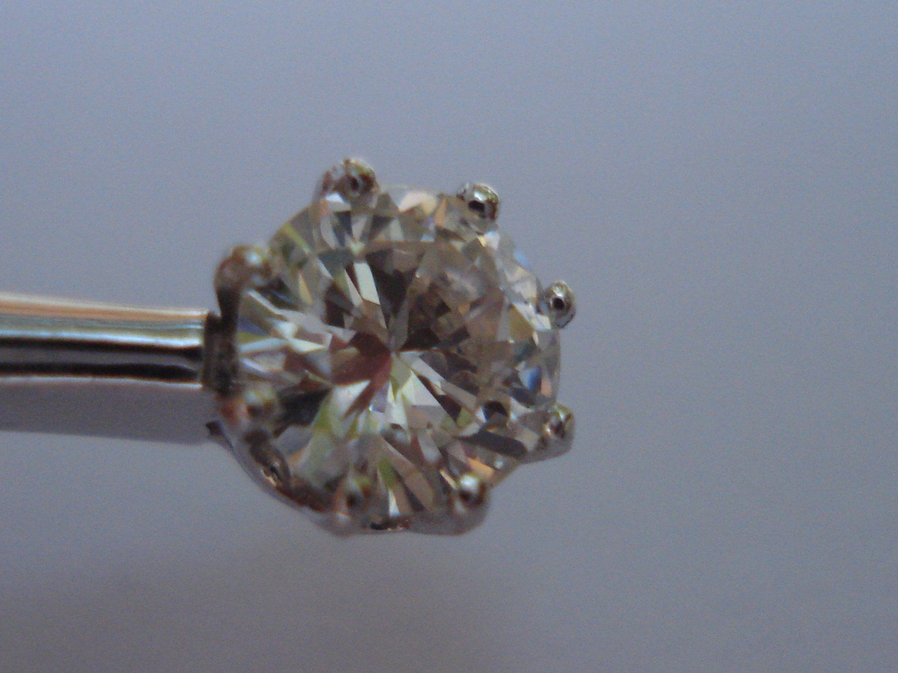 Ciondoli: Brillant 0,50 Carat Wg. – Usato da Basel venduto da art.basel 3