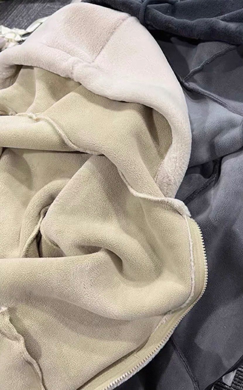 Giacche: Cozy Coffee & Cream Fluffy Jacket with Suede Lining – Usato da Zürich venduto da ada_ls7k 5