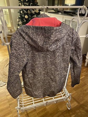 Übergangs/Outdoorjacke mit Kapuze Gr.152