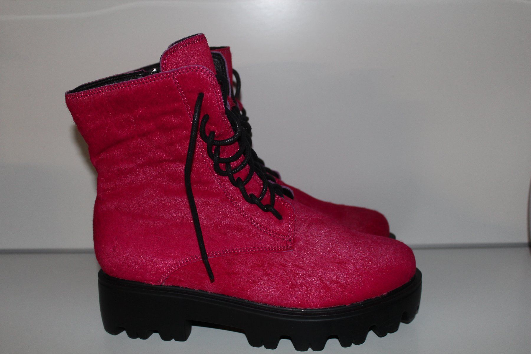 Damenschuhe: Echfell Schuhe Boots Gr.41. – Gebraucht aus zürich von kira.jj