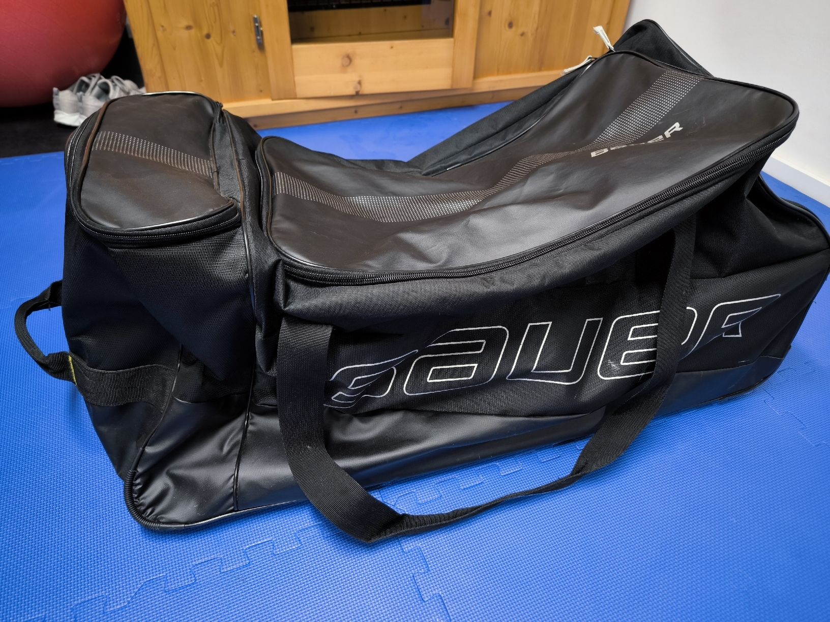Taschen: Bauer Eishockey-Tasche mit Rollen – Gebraucht aus Othmarsingen von Othm13 2